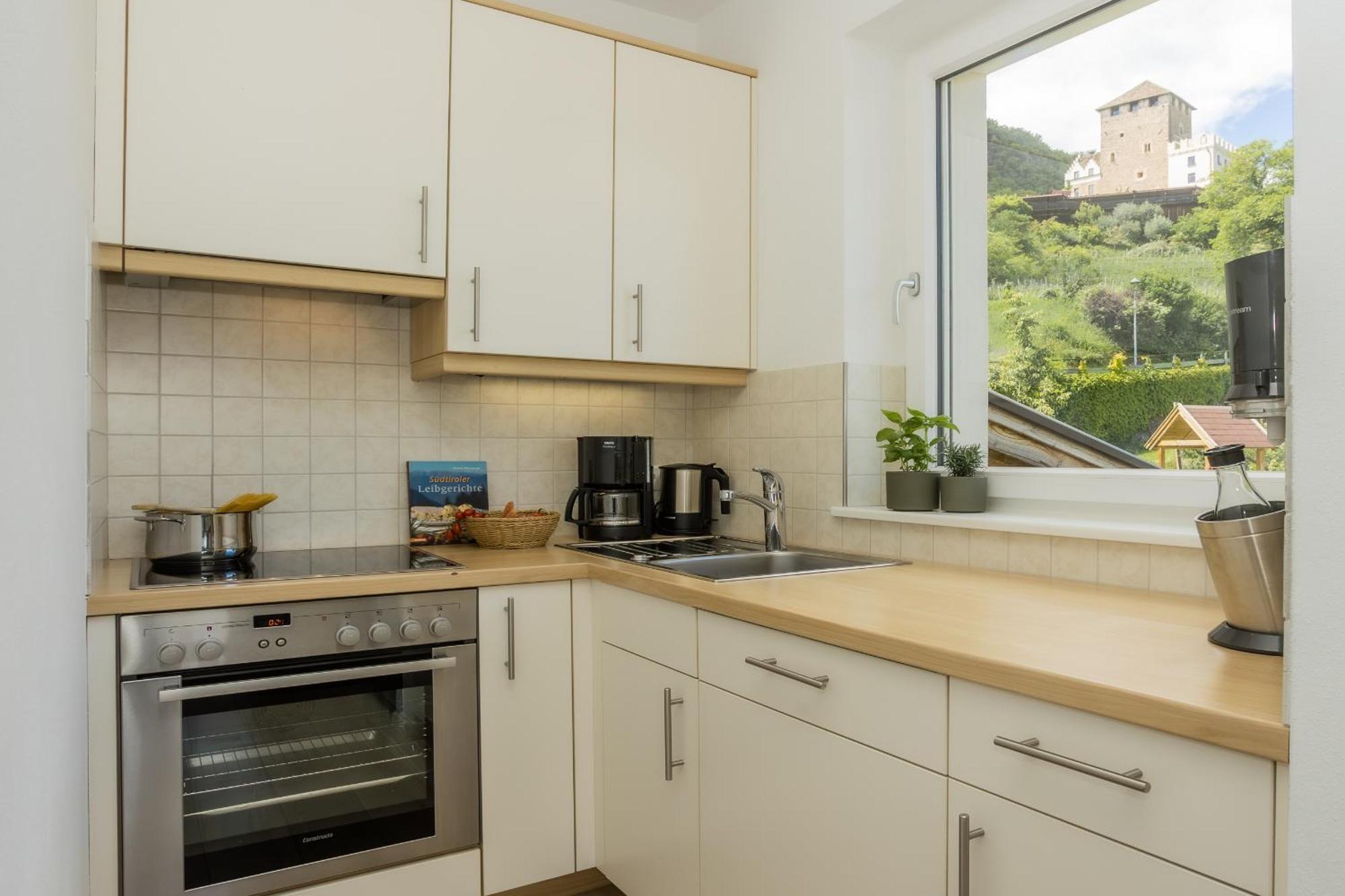 Egarter Apartment Appiano Sulla Strada Del Vino Luaran gambar