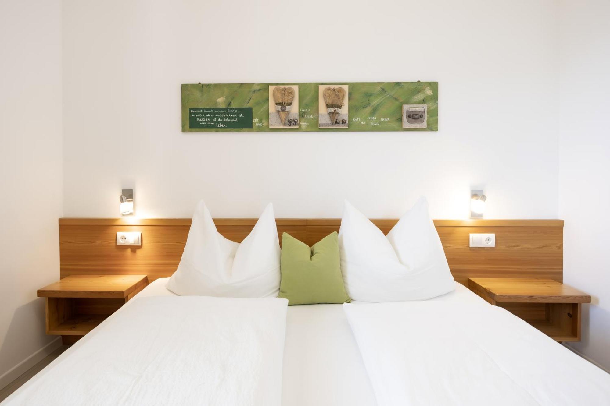 Egarter Apartment Appiano Sulla Strada Del Vino Luaran gambar