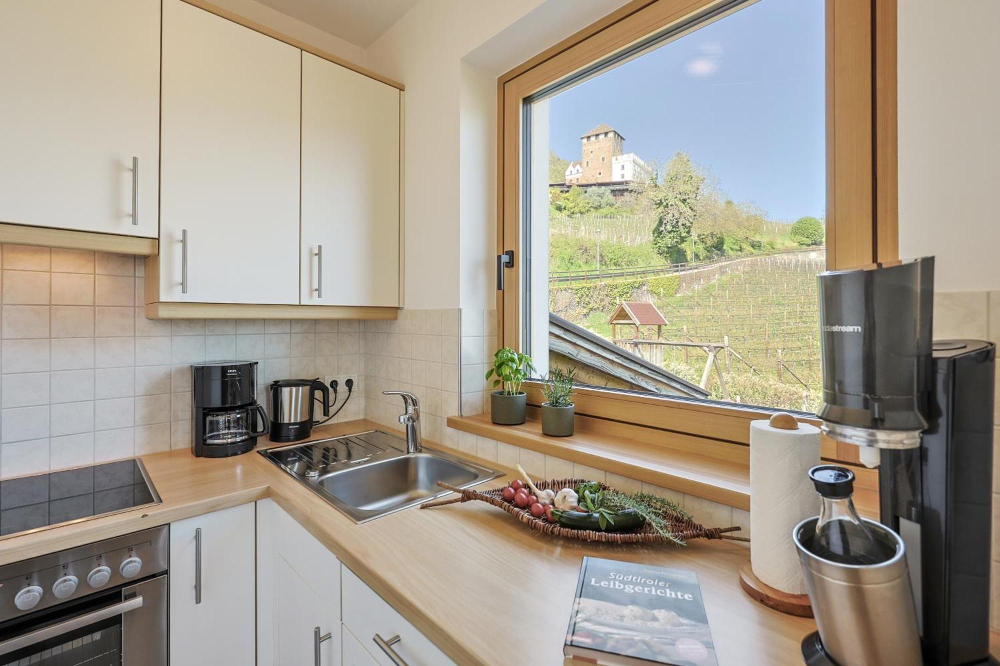Egarter Apartment Appiano Sulla Strada Del Vino Luaran gambar