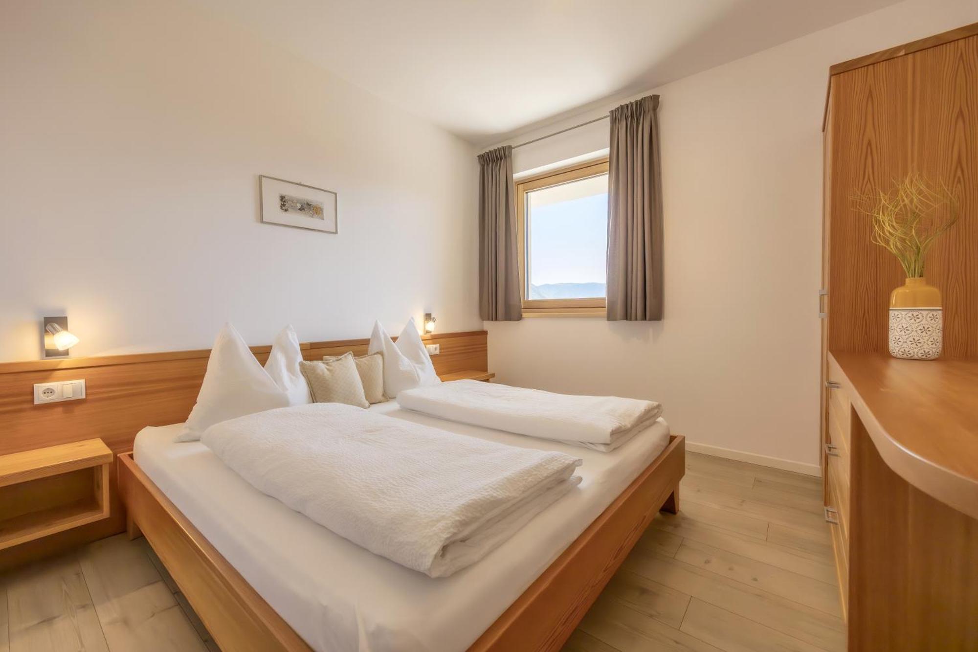 Egarter Apartment Appiano Sulla Strada Del Vino Luaran gambar