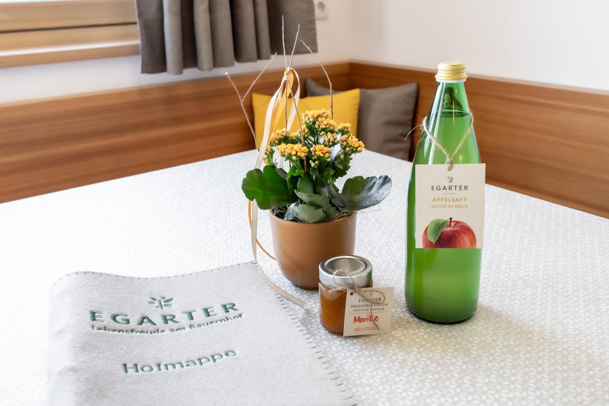 Egarter Apartment Appiano Sulla Strada Del Vino Luaran gambar