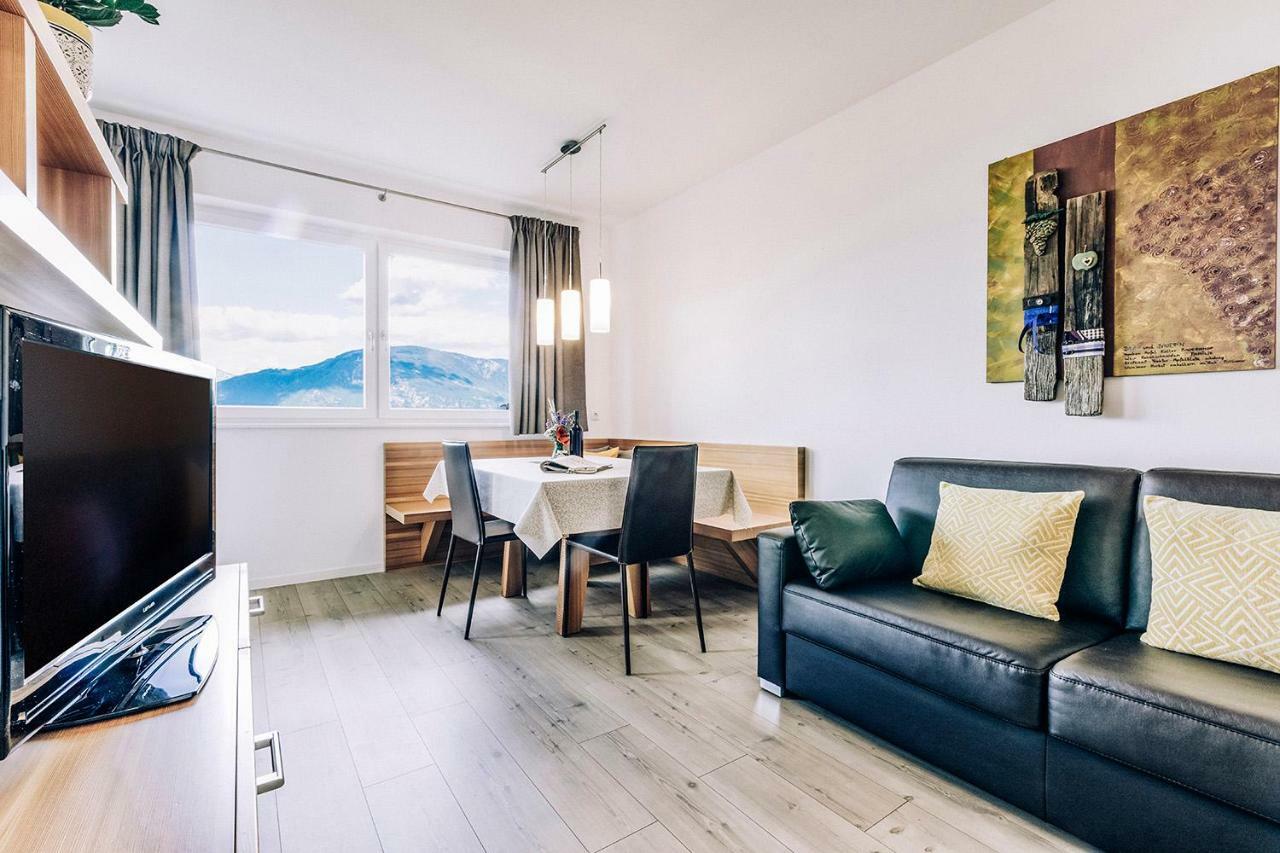 Egarter Apartment Appiano Sulla Strada Del Vino Luaran gambar